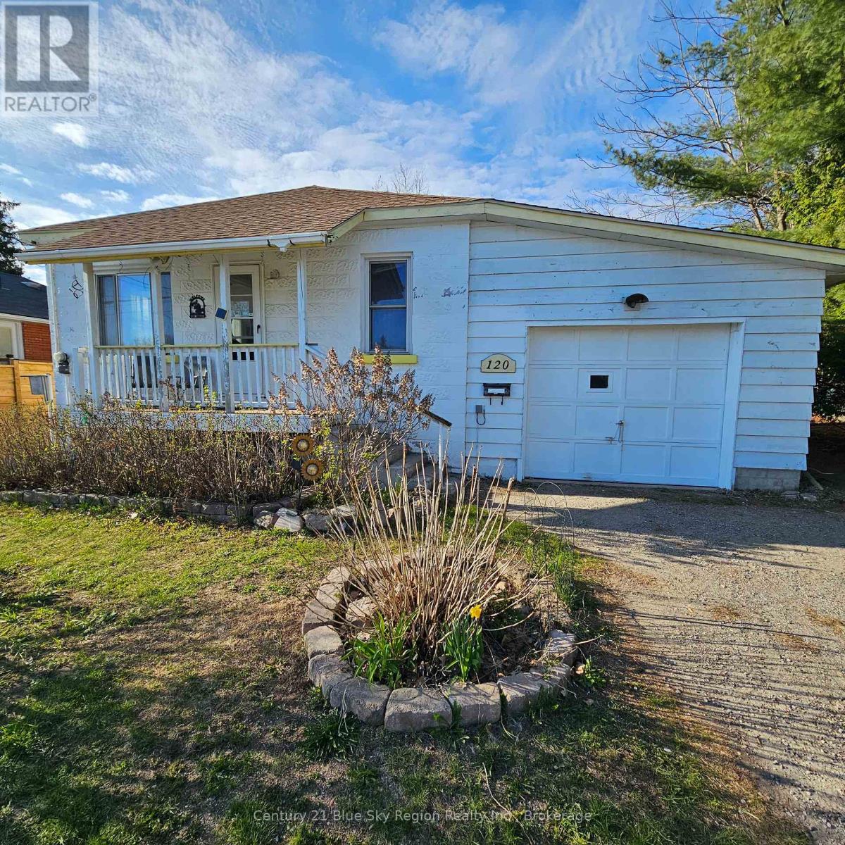 Property at 120 MILANI ROAD image 1