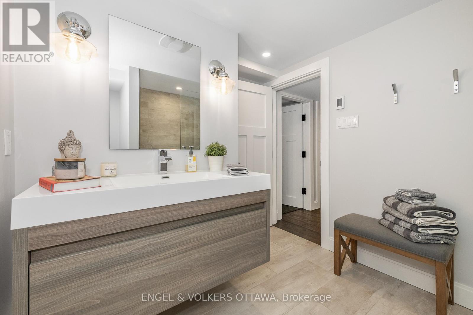 25 Mason Terrace, Ottawa, Ontario  K1S 0K8 - Photo 41 - X12148240