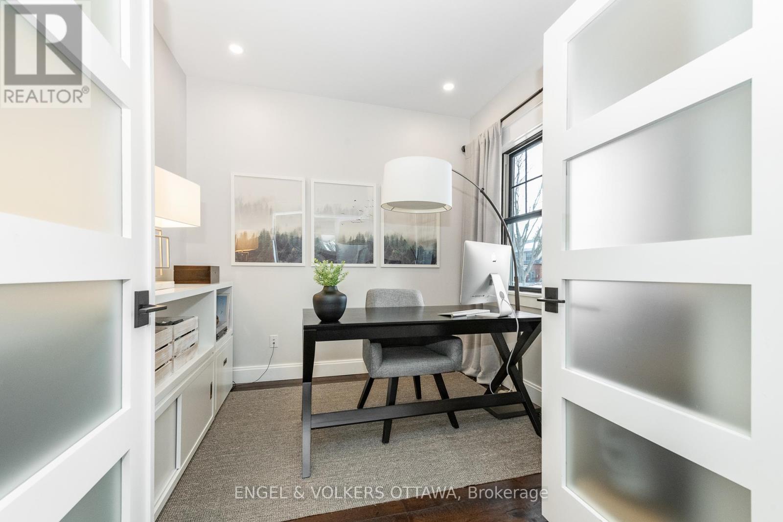 25 Mason Terrace, Ottawa, Ontario  K1S 0K8 - Photo 6 - X12148240