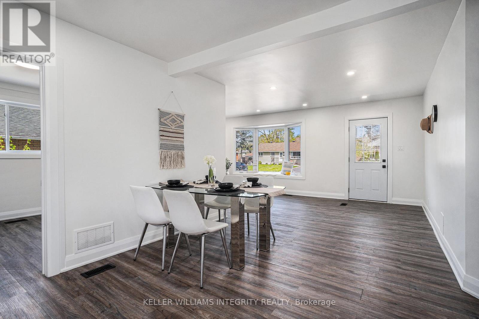 Property at 50 EPWORTH AVENUE image 5