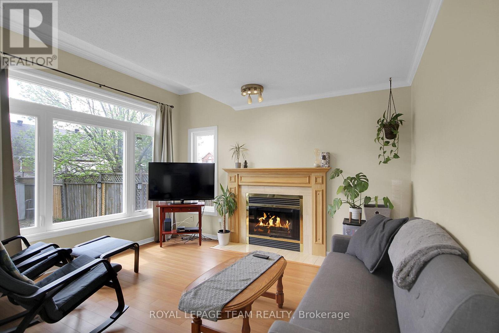 102 Longshire Circle, Ottawa, Ontario  K2J 4K8 - Photo 19 - X12148310