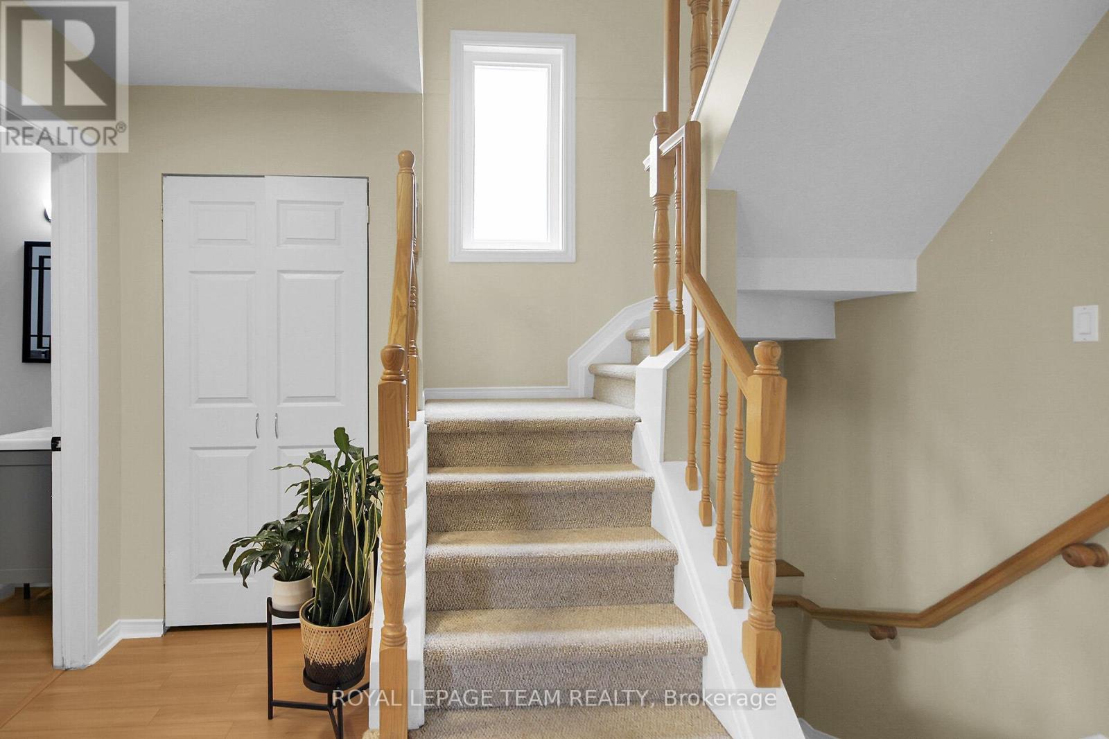 102 Longshire Circle, Ottawa, Ontario  K2J 4K8 - Photo 22 - X12148310