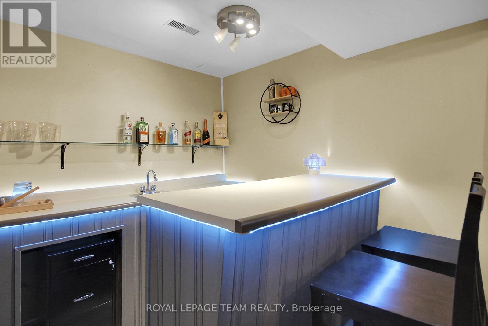 102 Longshire Circle, Ottawa, Ontario  K2J 4K8 - Photo 43 - X12148310