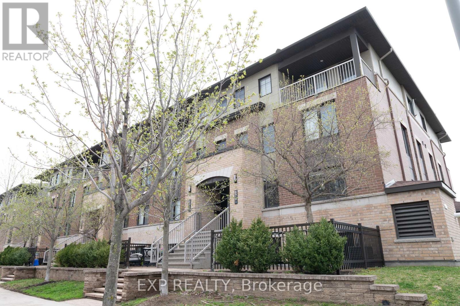 A - 679 Sue Holloway Drive, Ottawa, Ontario  K2J 5R6 - Photo 2 - X12148337