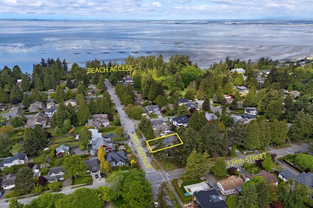 12381 24 Avenue, Surrey, British Columbia  V4A 6N2 - Photo 1 - R3002437