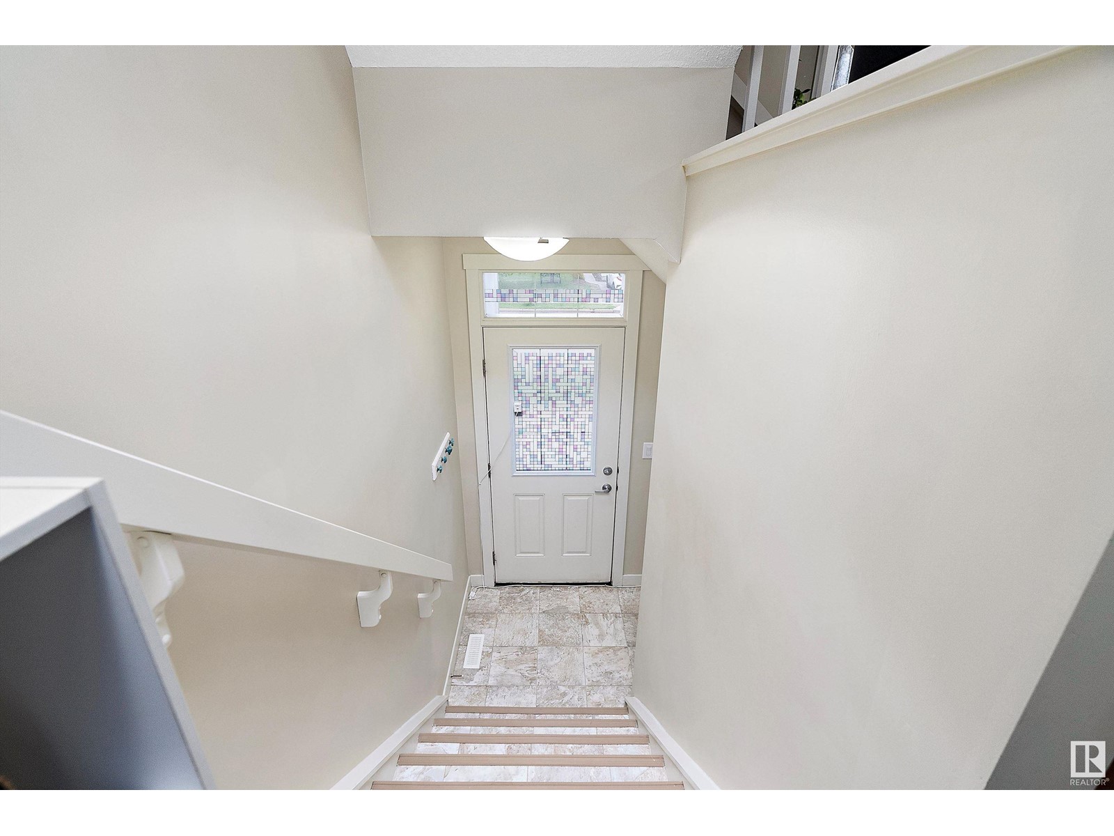 Property at 4229 30 ST NW image 2