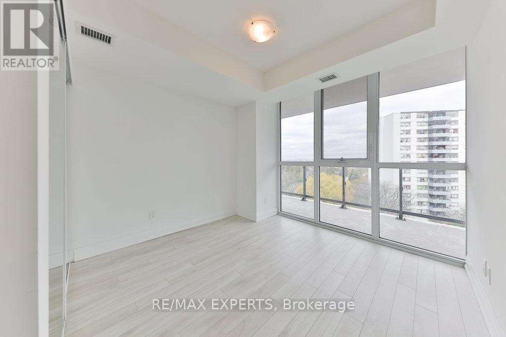 802 - 1461 Lawrence Avenue W, Toronto (Brookhaven-Amesbury), Ontario  M6L 0A6 - Photo 13 - W12148114