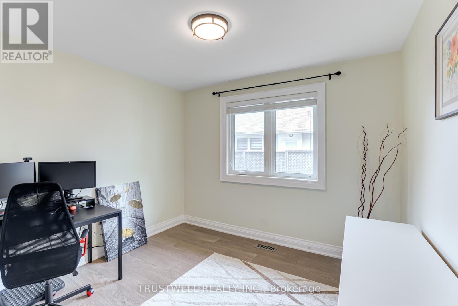 101 Wincott Drive, Toronto, Ontario  M9R 2P5 - Photo 28 - W12147553