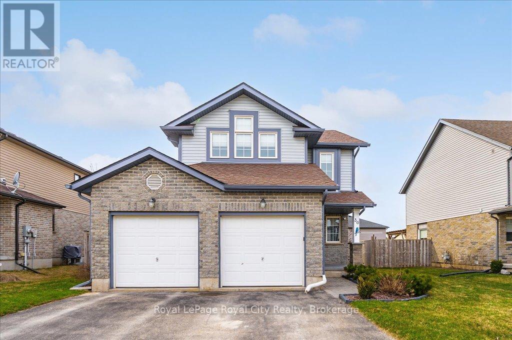 36 Green Street, Mapleton, Ontario  N0G 1P0 - Photo 2 - X12084892