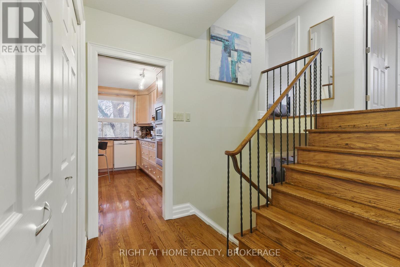 Property at 2518 FIFTH LINE LINE W image 5