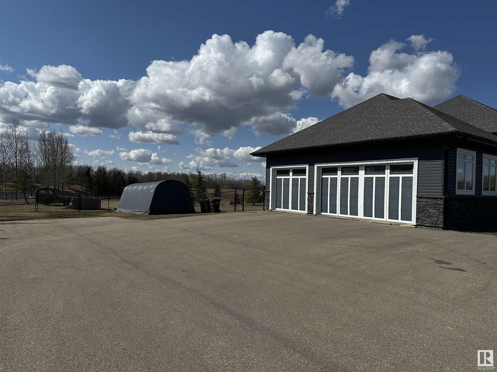 Property at #385 52422 RGE ROAD 224 image 1