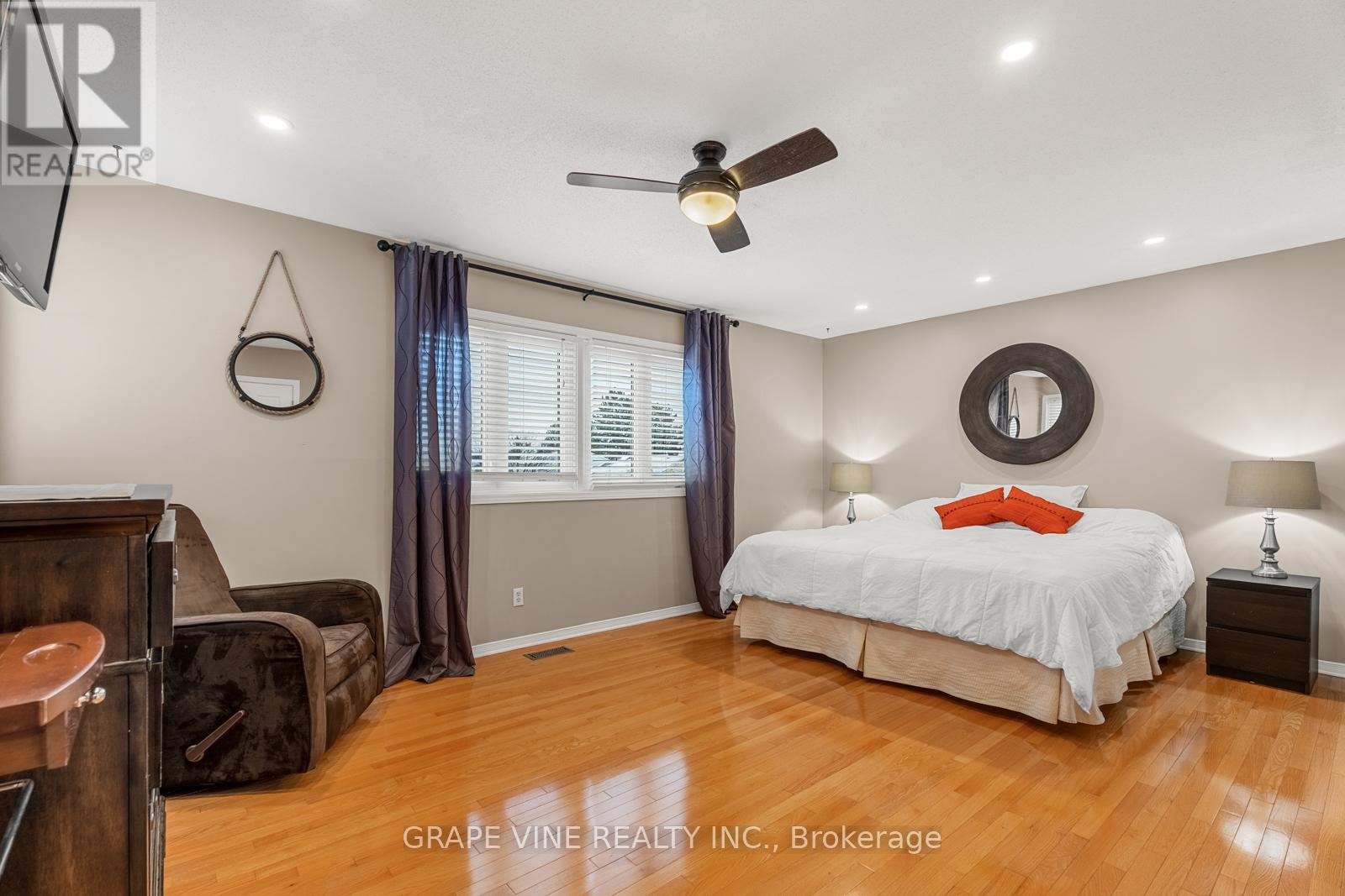 1651 Westport Crescent, Ottawa, Ontario  K1C 6C4 - Photo 20 - X12063842