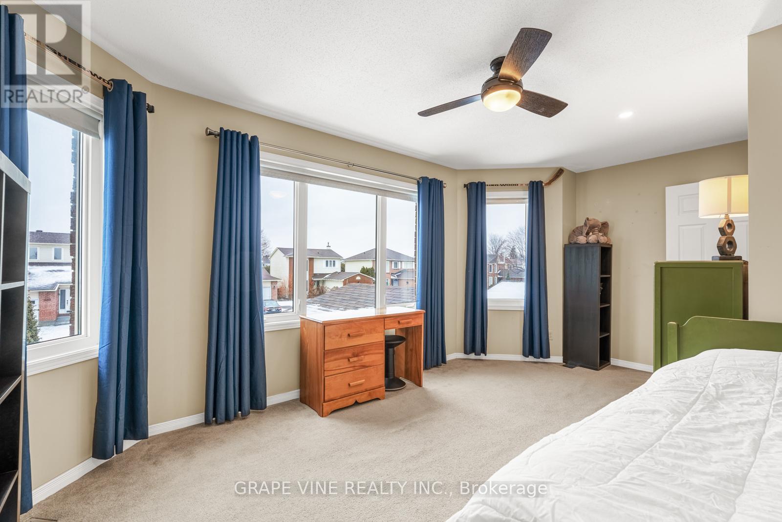 1651 Westport Crescent, Ottawa, Ontario  K1C 6C4 - Photo 25 - X12063842
