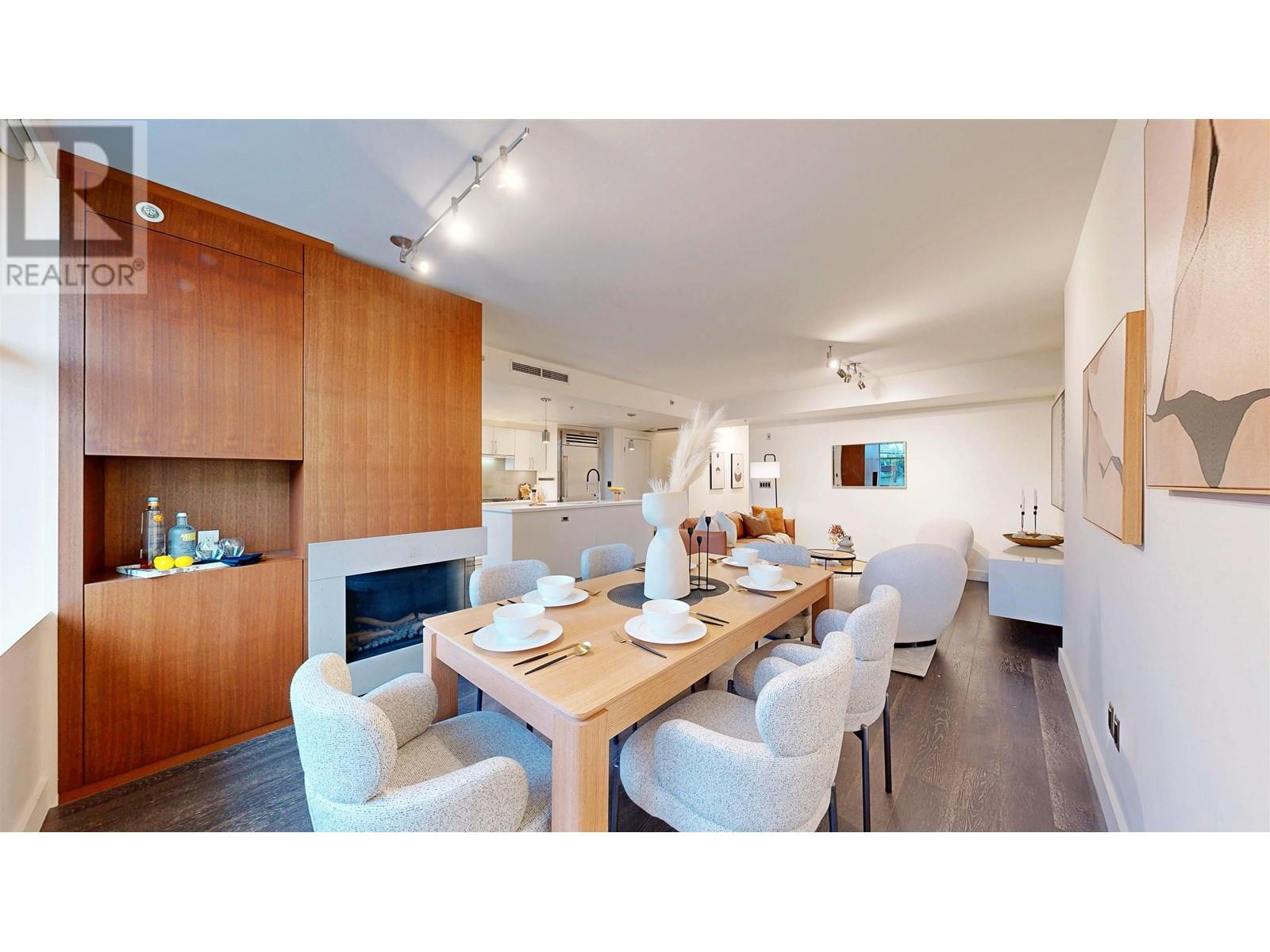 105 3595 W 18TH AVENUE, Vancouver, British Columbia