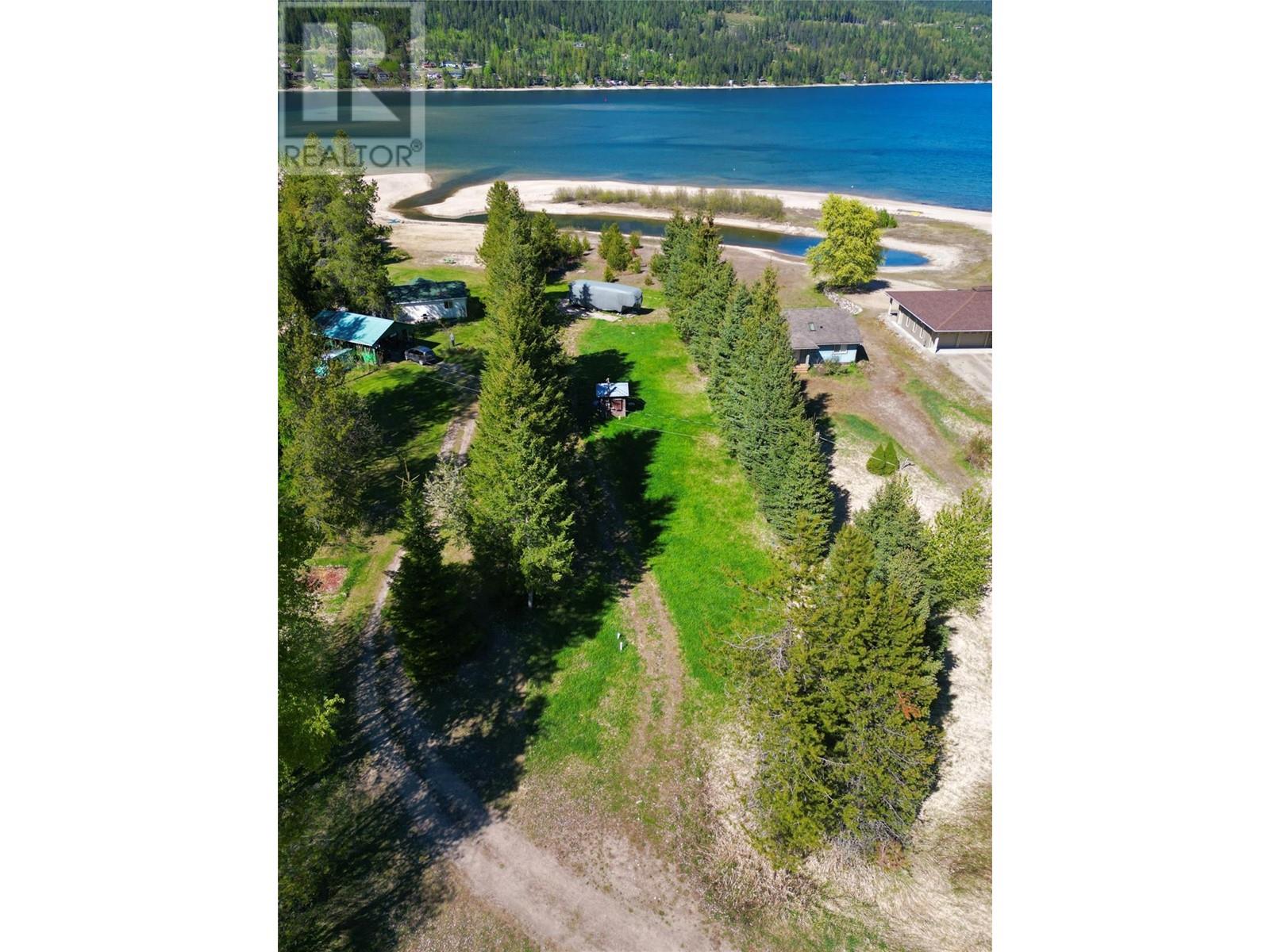 6447 ERINDALE Road, harrop, British Columbia