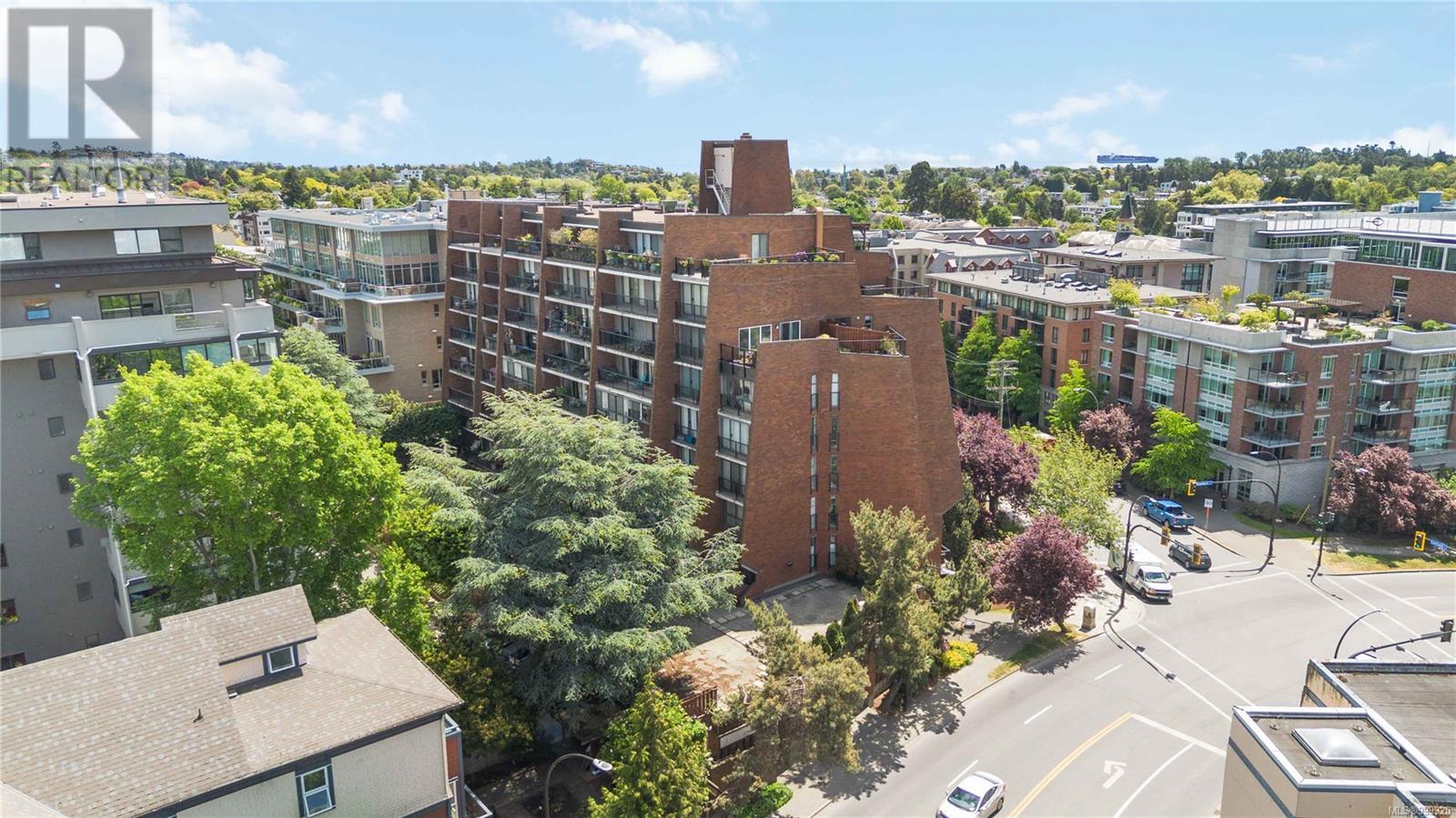 301 777 Blanshard St, Victoria, British Columbia  V8W 2G9 - Photo 38 - 999920