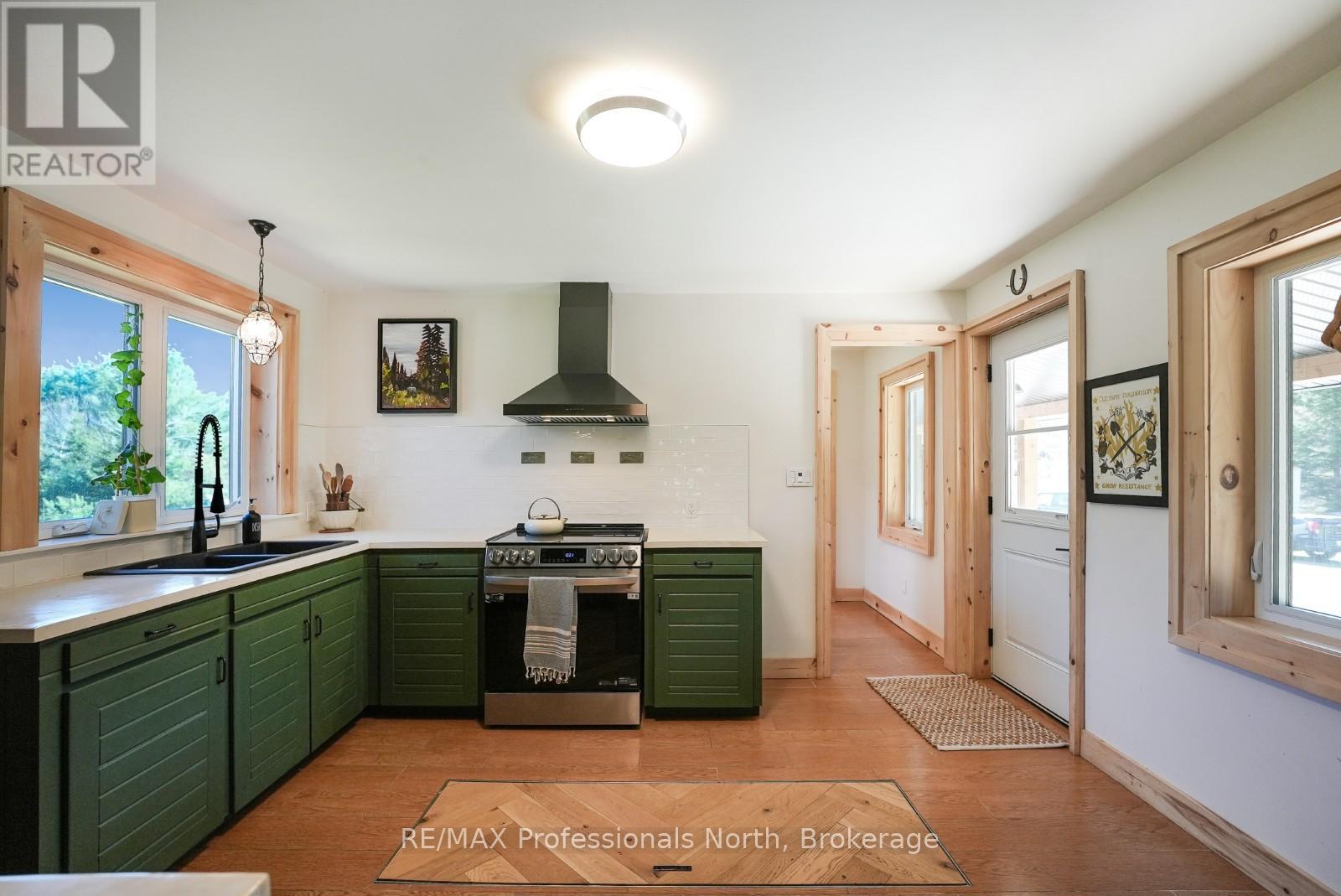 4770 County Road 121, Minden Hills, Ontario  K0M 2A1 - Photo 12 - X12148335