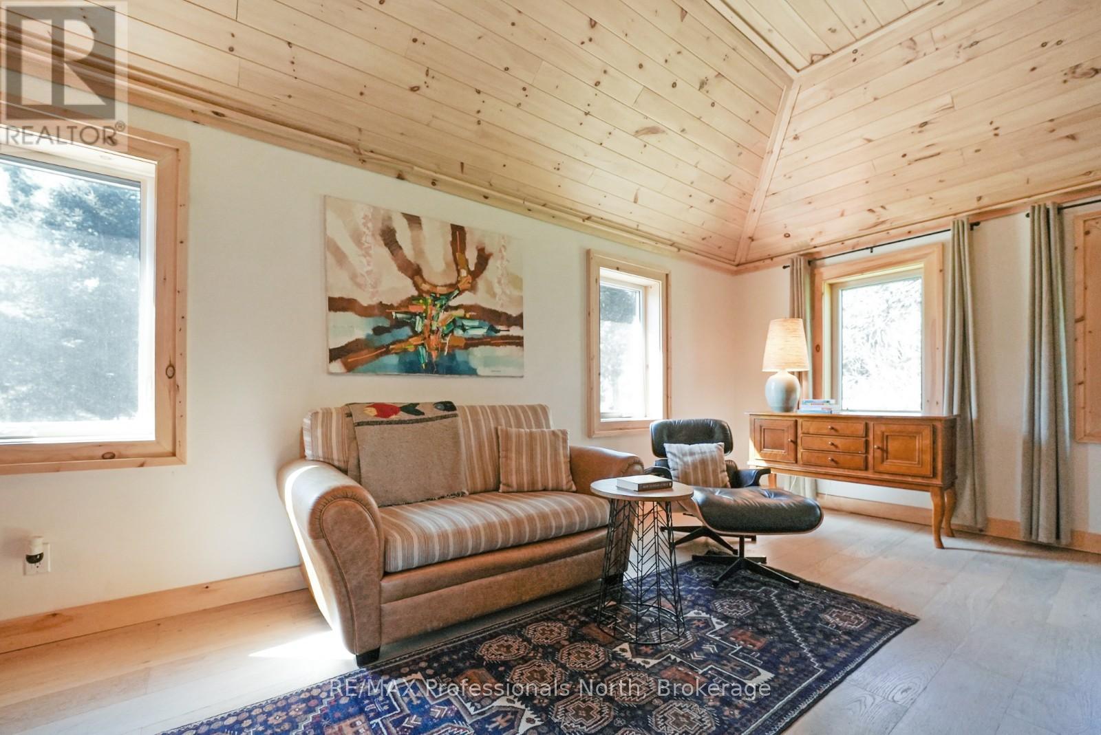 4770 County Road 121, Minden Hills, Ontario  K0M 2A1 - Photo 18 - X12148335