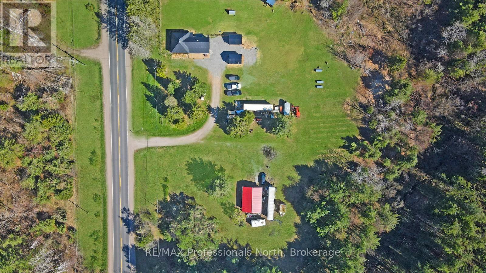 4770 County Road 121, Minden Hills, Ontario  K0M 2A1 - Photo 2 - X12148335