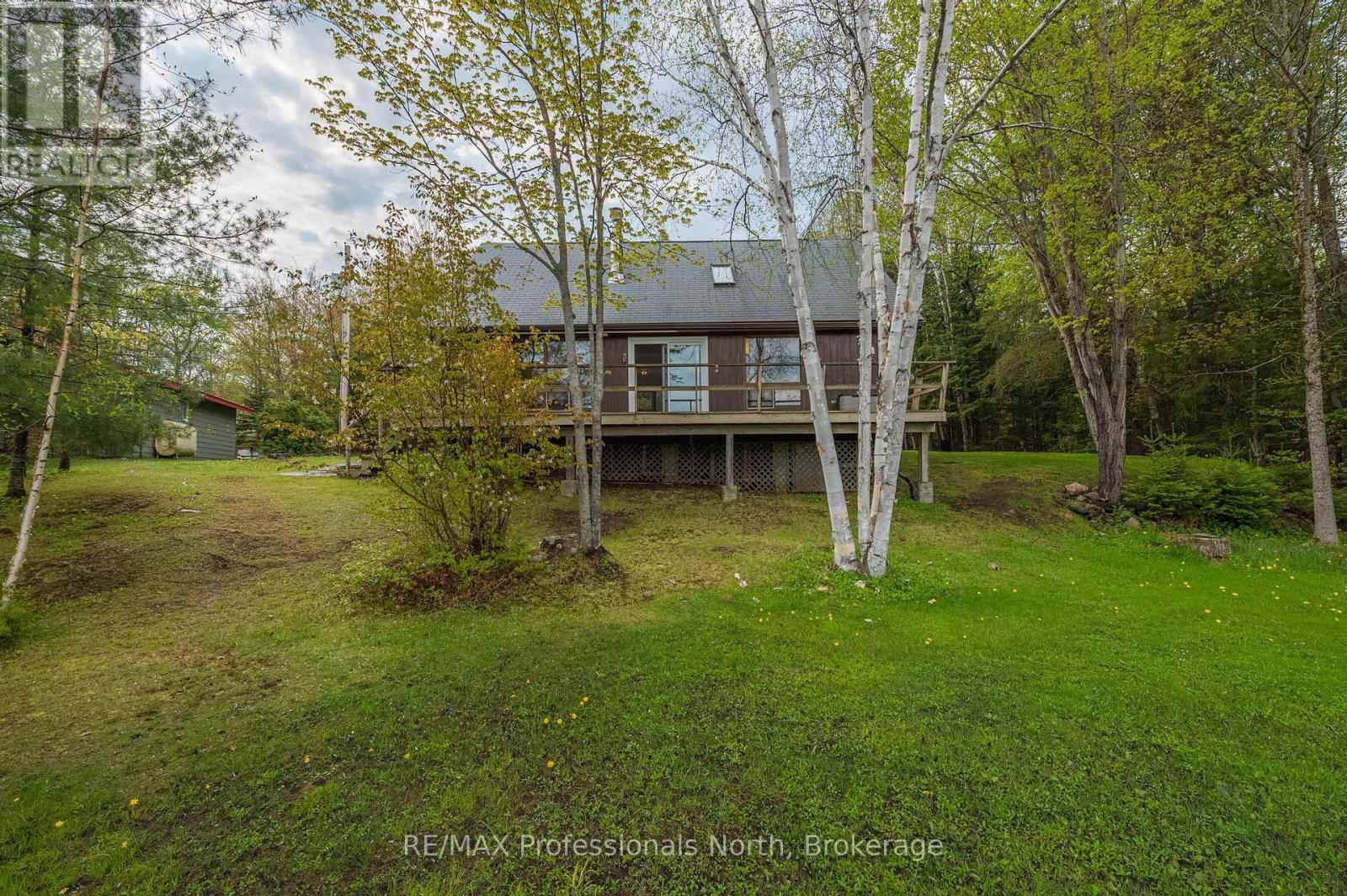 1070 Glamorgan Road, Highlands East, Ontario  K0M 1K0 - Photo 11 - X12148369