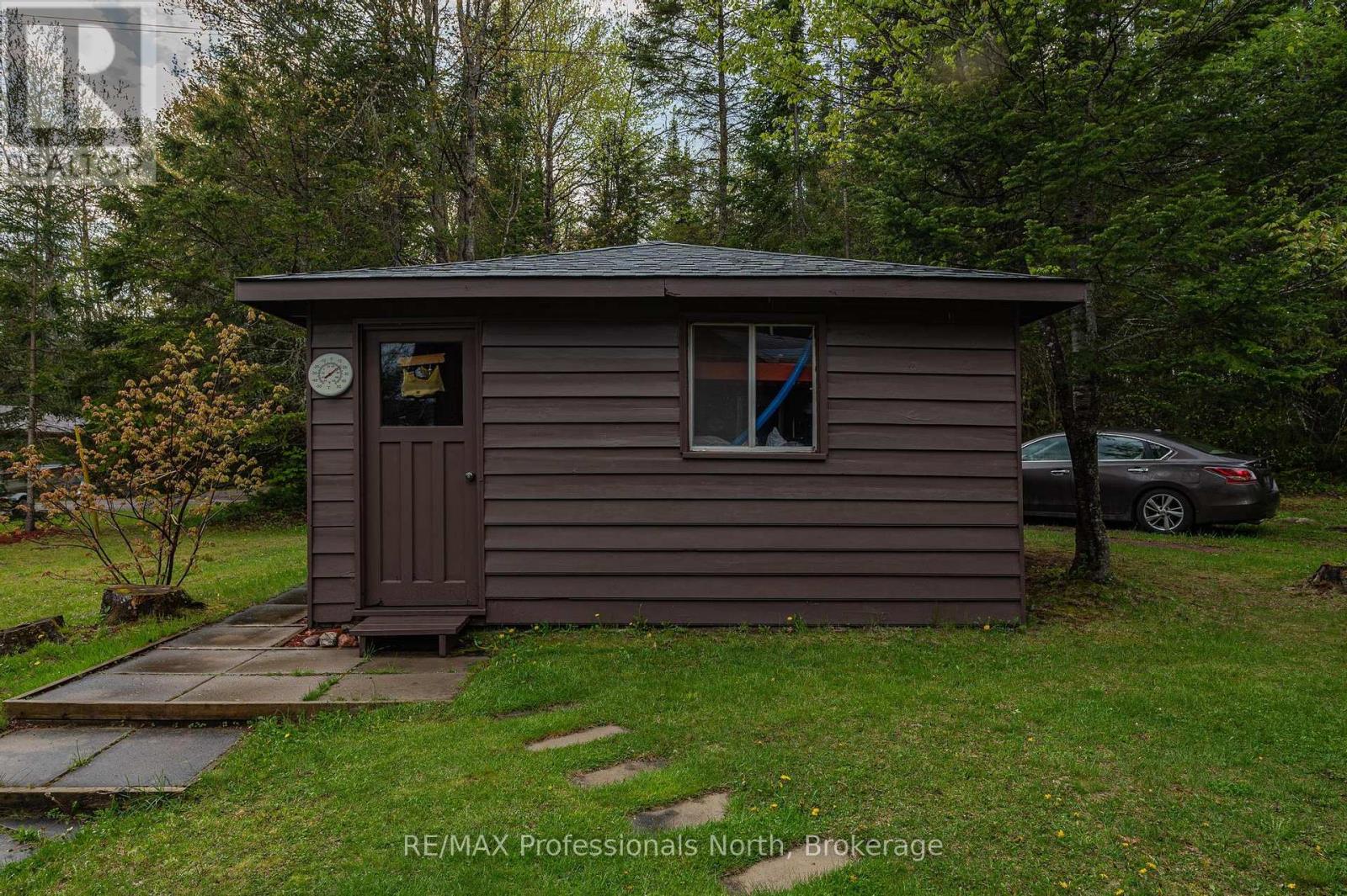 1070 Glamorgan Road, Highlands East, Ontario  K0M 1K0 - Photo 14 - X12148369