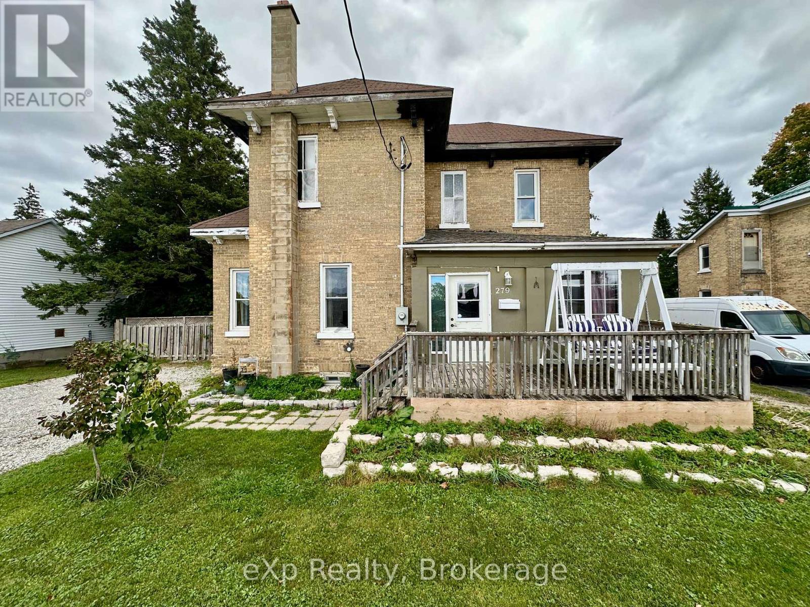 279 1st Ave Avenue S, Arran-Elderslie, Ontario  N0G 1L0 - Photo 2 - X12148373