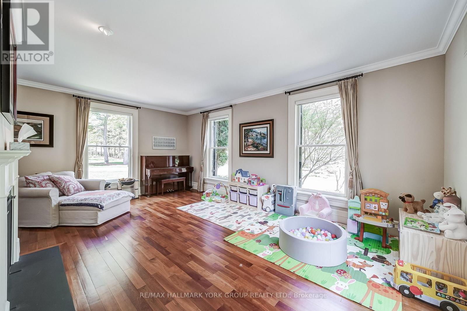 553 St John's Side Road, Aurora, Ontario  L4G 0N1 - Photo 14 - N12148167