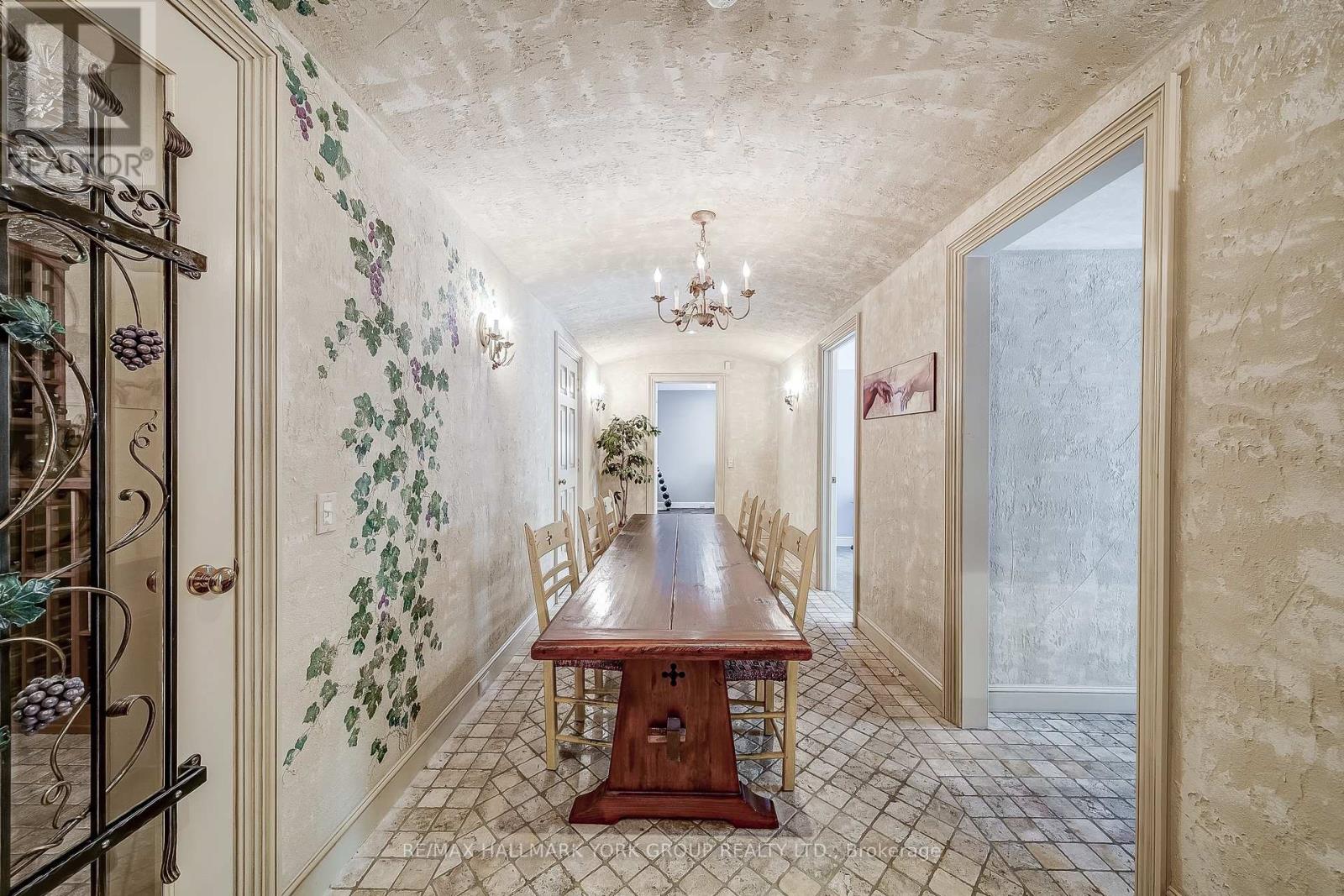 553 St John's Side Road, Aurora, Ontario  L4G 0N1 - Photo 28 - N12148167