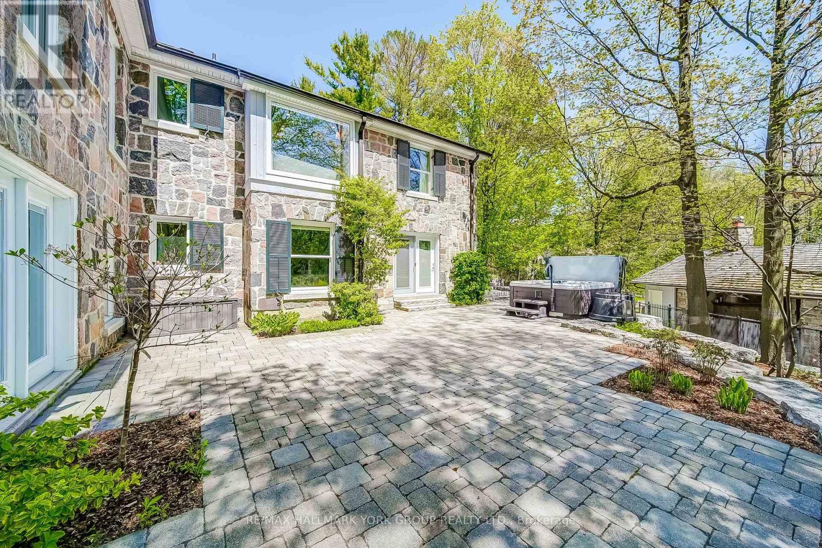 553 St John's Side Road, Aurora, Ontario  L4G 0N1 - Photo 42 - N12148167