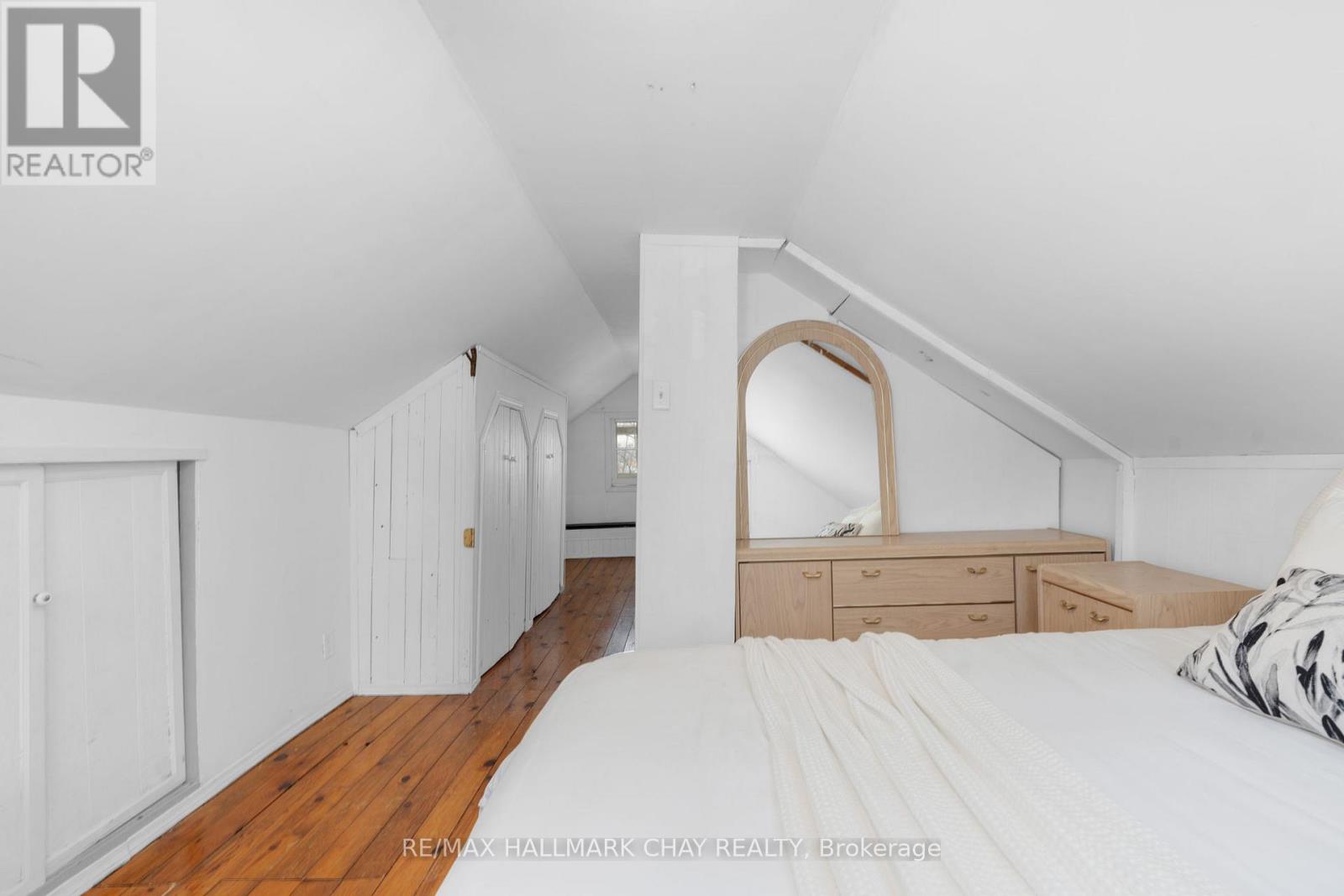 1424 Klondike Park Road, Clearview, Ontario  L0M 1S0 - Photo 25 - S12148192