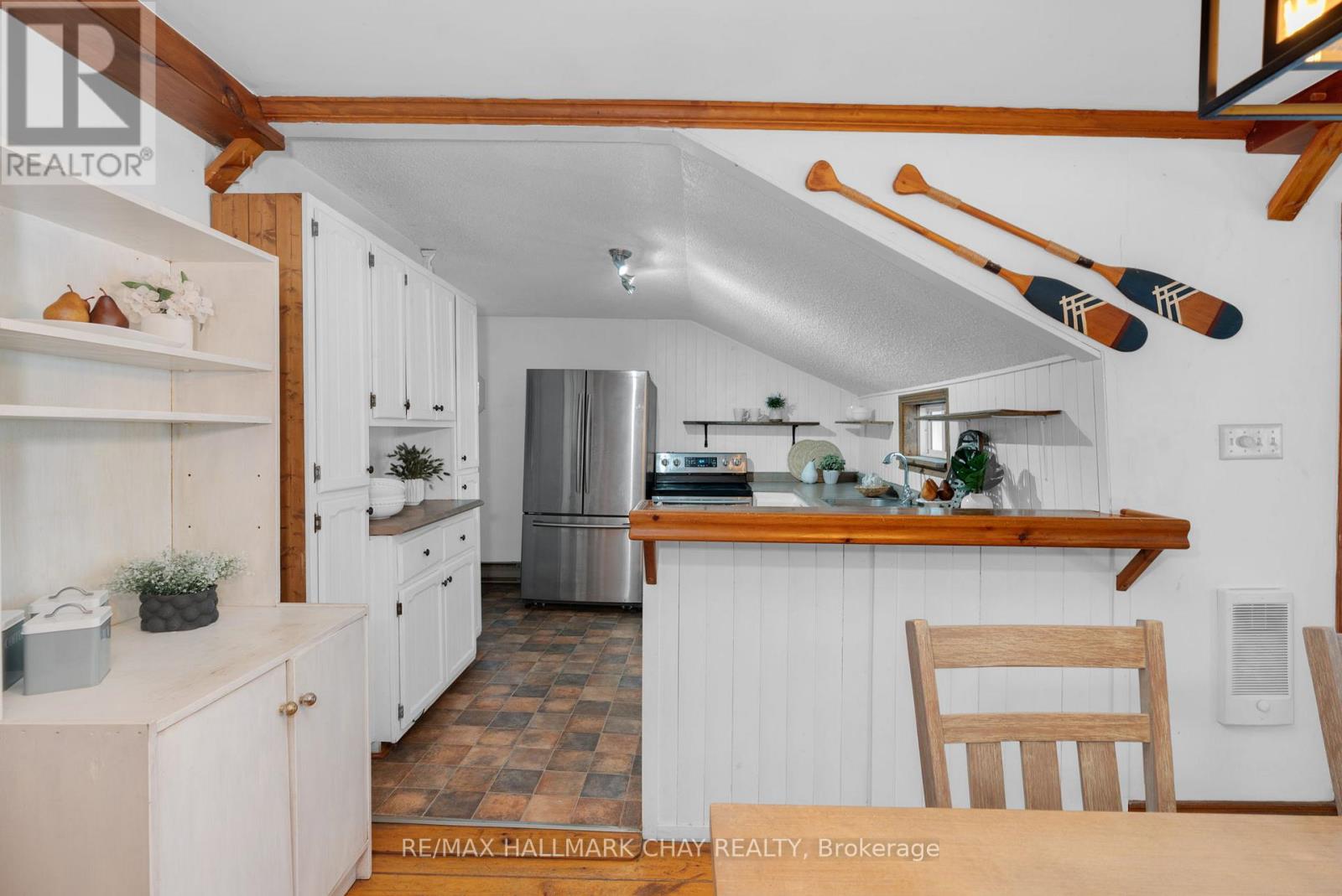 1424 Klondike Park Road, Clearview, Ontario  L0M 1S0 - Photo 7 - S12148192
