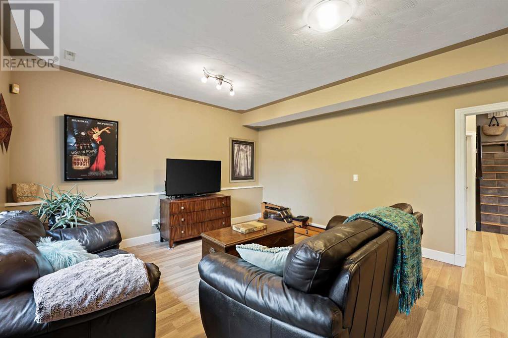 2361 Fairways Circle Nw, Airdrie, Alberta  T4B 2W9 - Photo 29 - A2220184