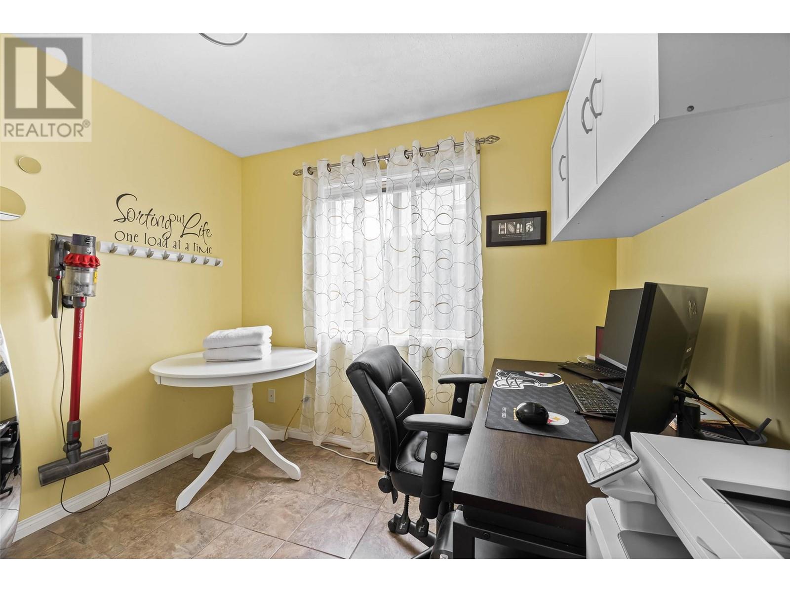 943 Bebek Road, Kamloops, British Columbia  V2B 6P9 - Photo 21 - 10347831