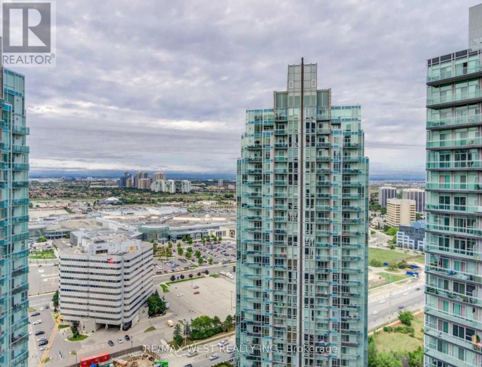 3004 - 225 Webb Drive, Mississauga, Ontario  L5B 4P2 - Photo 16 - W12148143