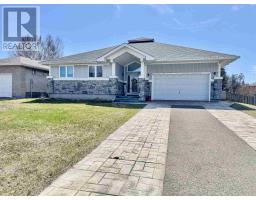 194 Wolverine CRES, Thunder Bay, Ontario