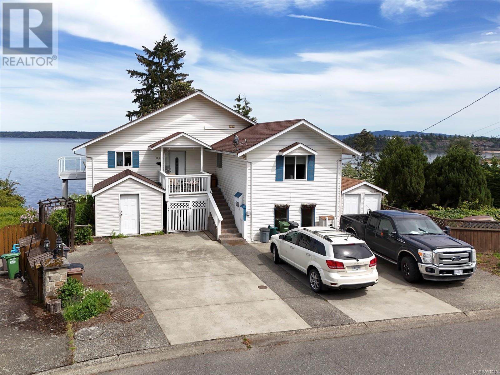 Property at 10043 Beach Dr image 2