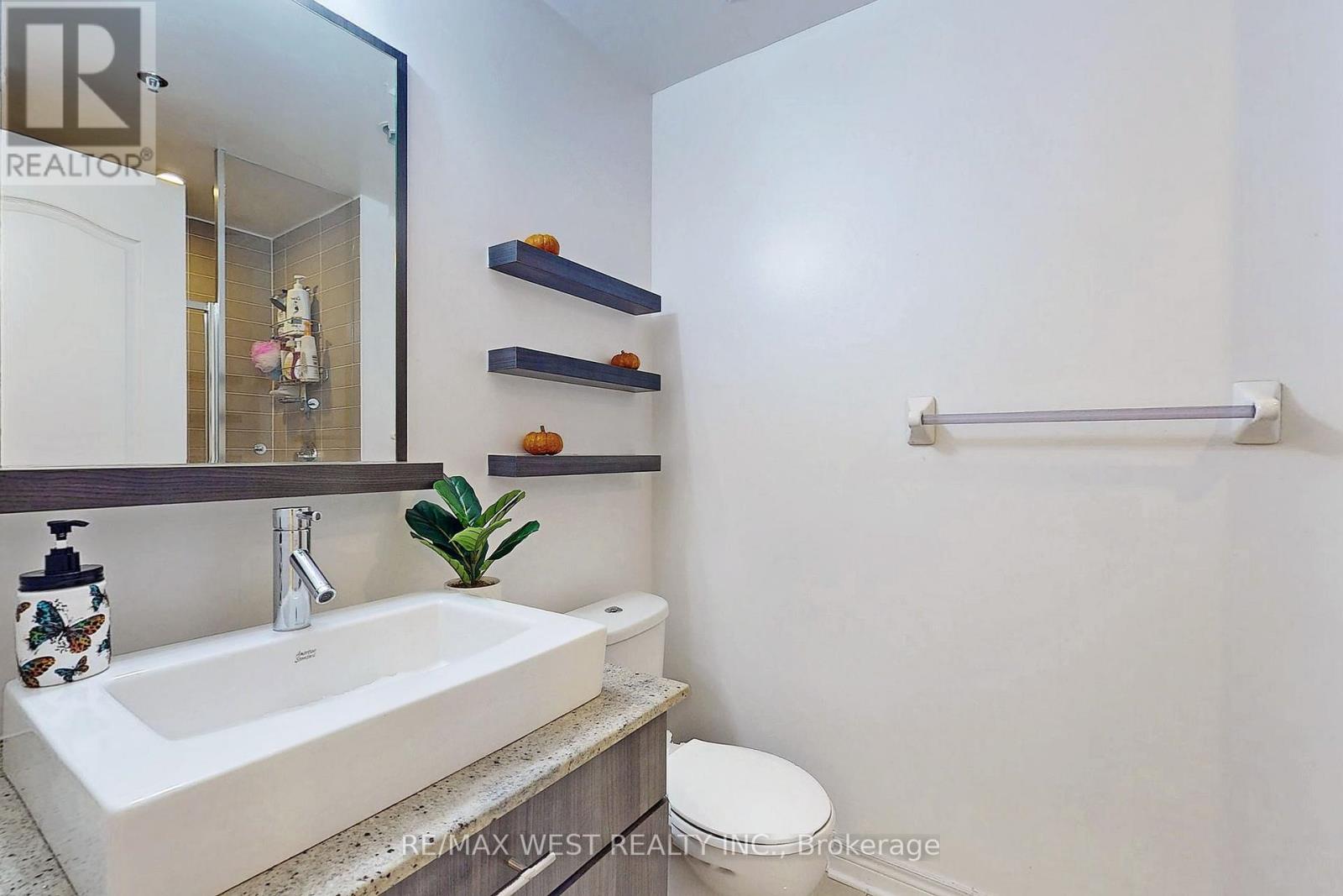 808 - 2756 Old Leslie Street, Toronto, Ontario  M2K 0E2 - Photo 15 - C12148231