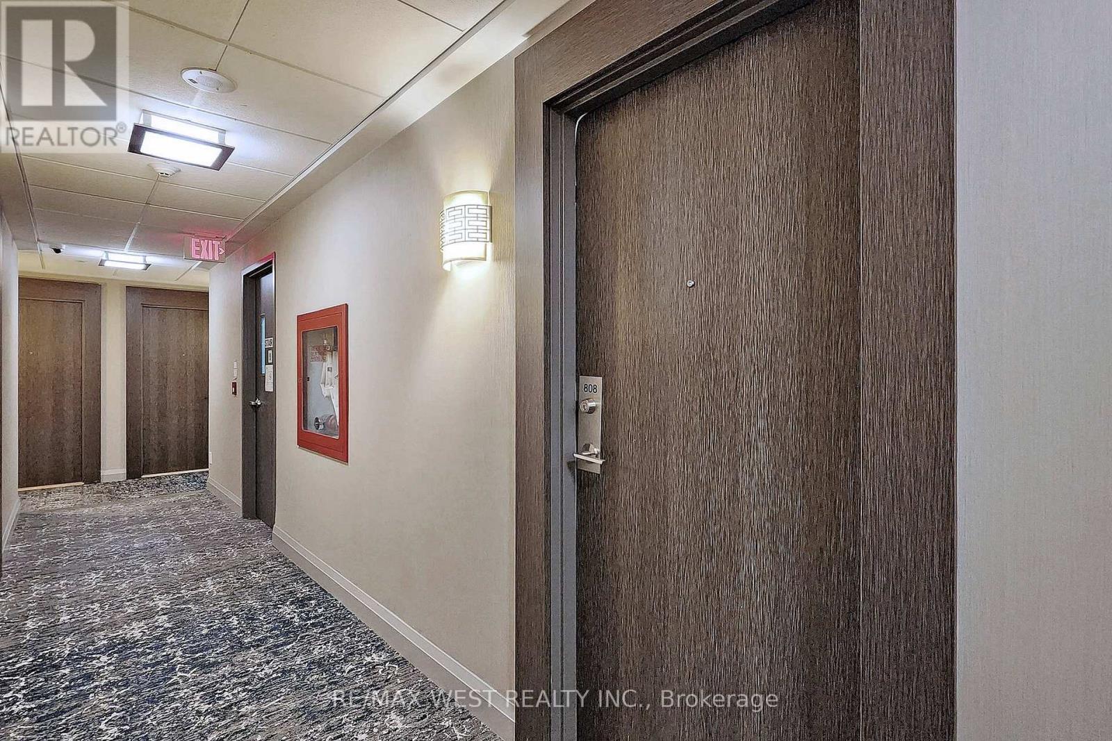 808 - 2756 Old Leslie Street, Toronto, Ontario  M2K 0E2 - Photo 4 - C12148231