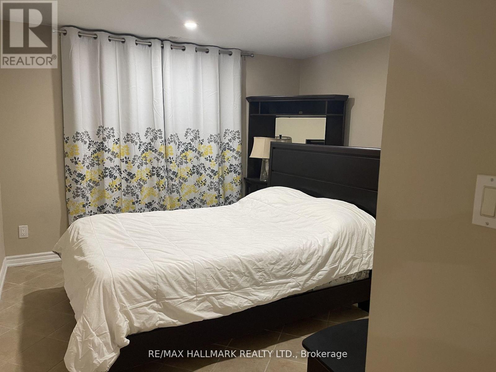 7 Nevada Avenue, Toronto, Ontario  M2M 3N9 - Photo 7 - C12148260