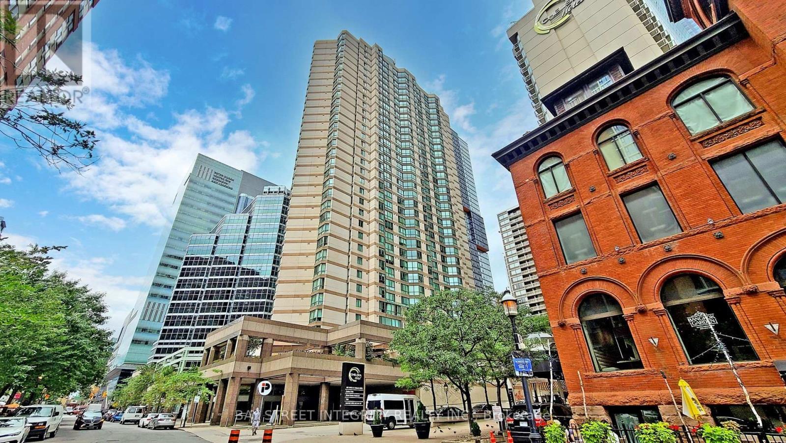 2606 - 38 Elm Street, Toronto, Ontario  M5G 2K5 - Photo 2 - C12148269