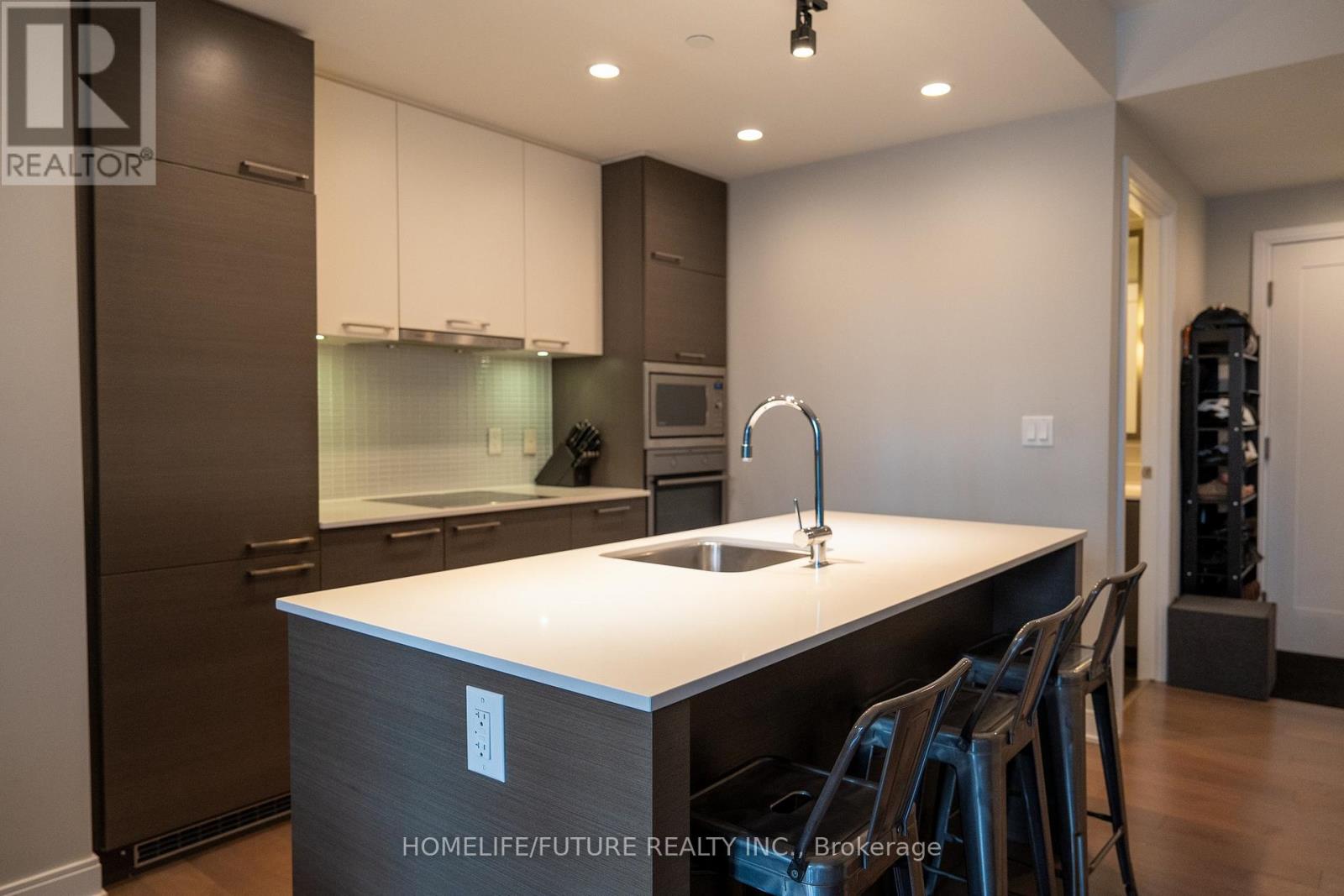 1008 - 55 Front Street E, Toronto, Ontario  M5E 0A7 - Photo 7 - C12148283