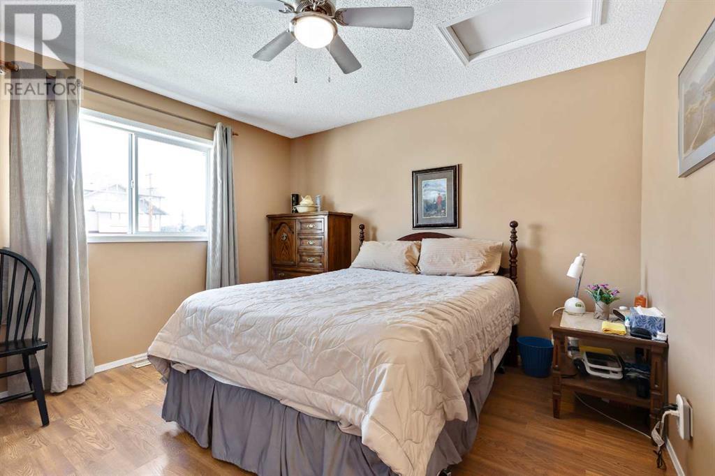 18, 12 Woodside Rise Nw, Airdrie, Alberta  T4B 2L3 - Photo 14 - A2215561