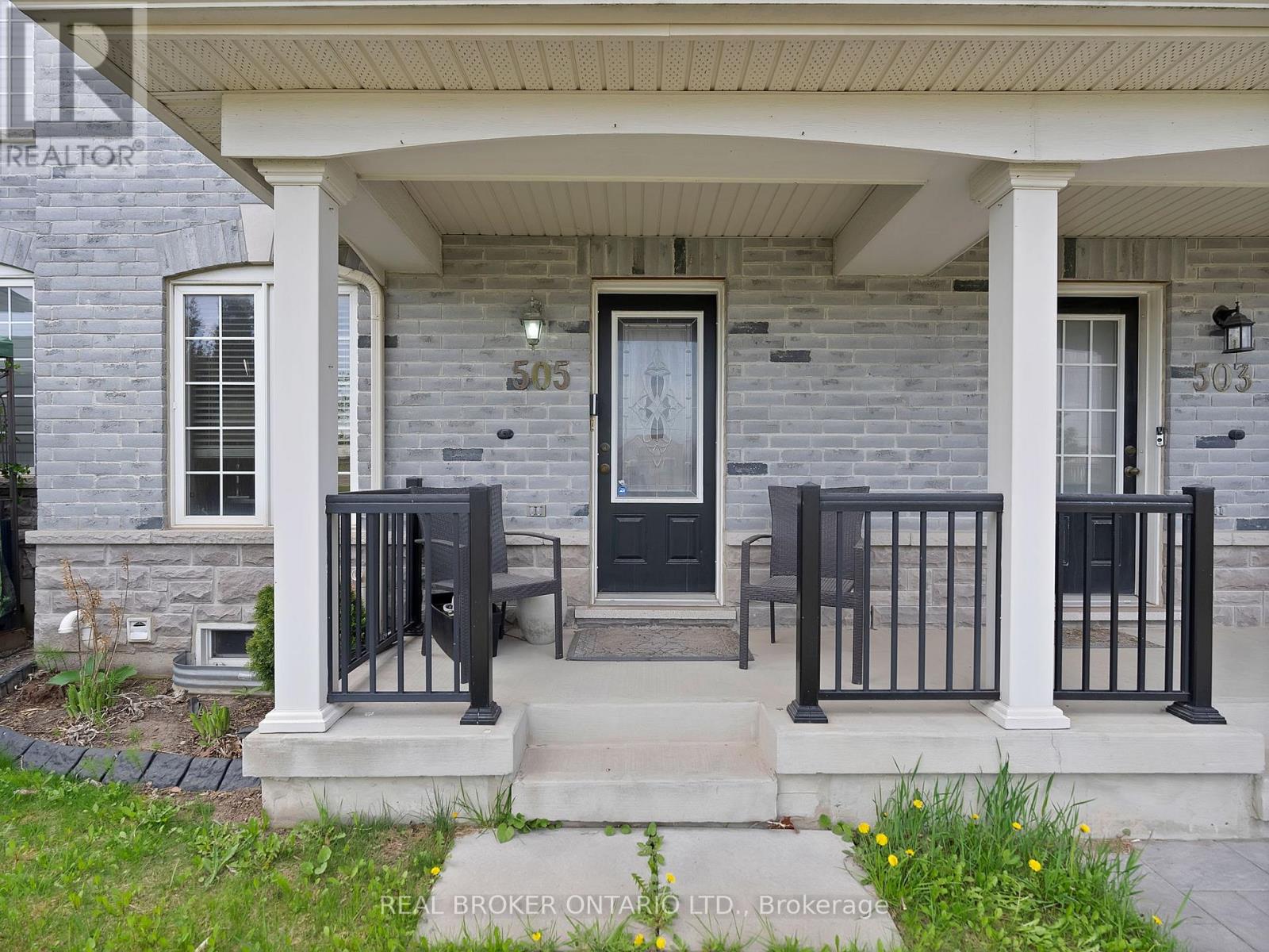 505 Rossland Road E, Ajax (Central East), Ontario  L1Z 0K8 - Photo 2 - E12148347