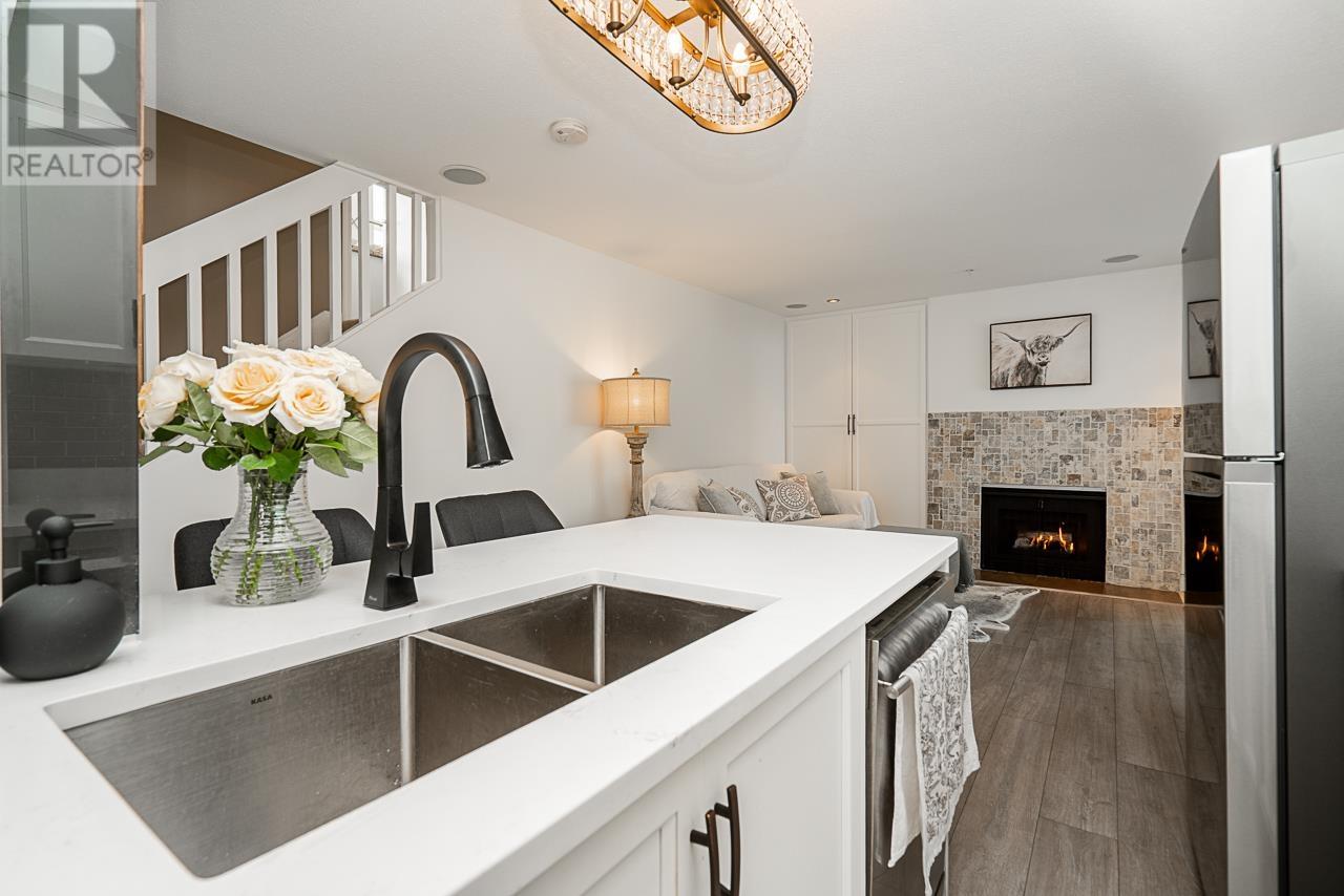 207 2175 W 3rd Avenue, Vancouver, British Columbia  V6K 1L2 - Photo 10 - R3002824