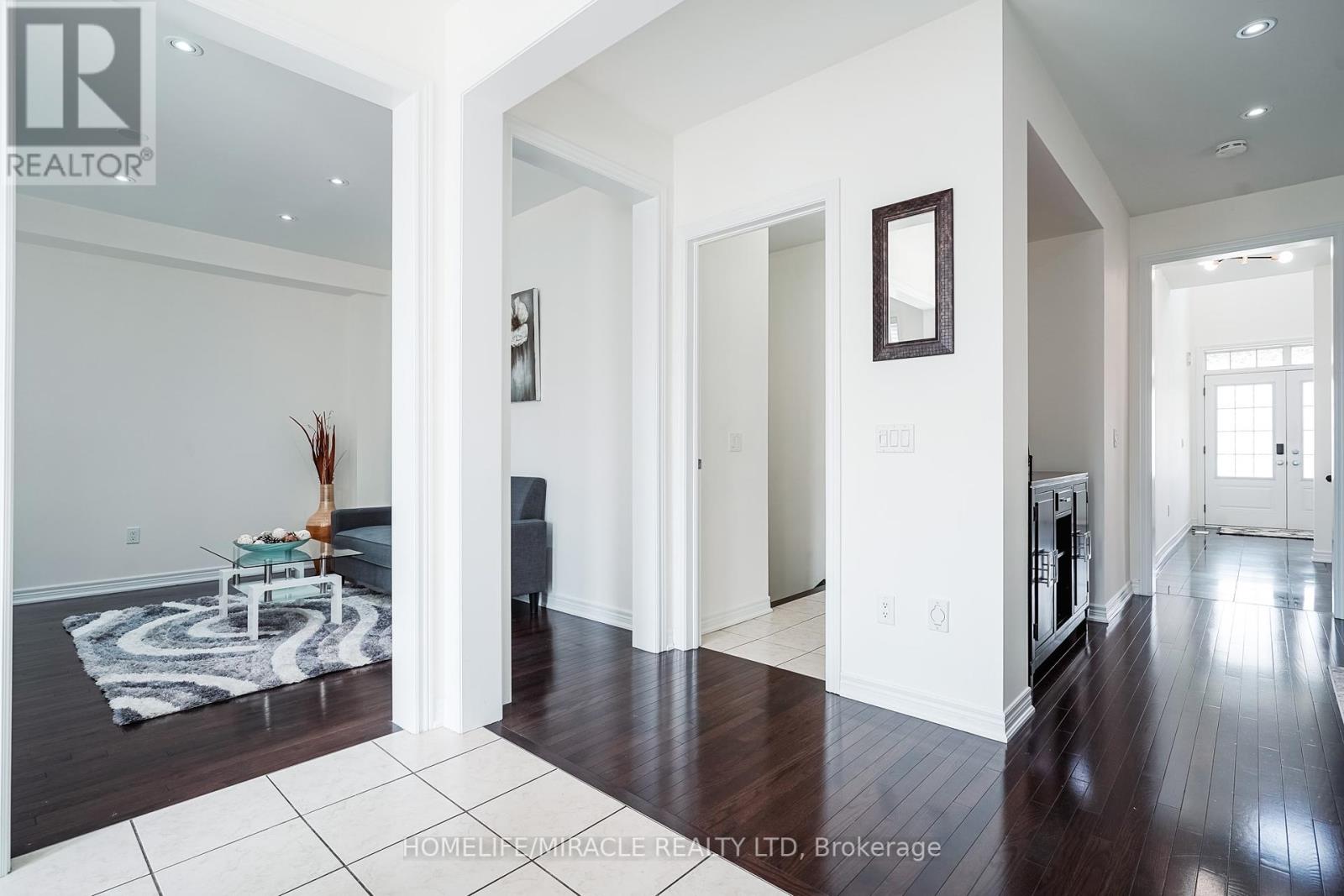 19 Wardlaw Place, Vaughan (Vellore Village), Ontario  L4H 0Z5 - Photo 17 - N12148247