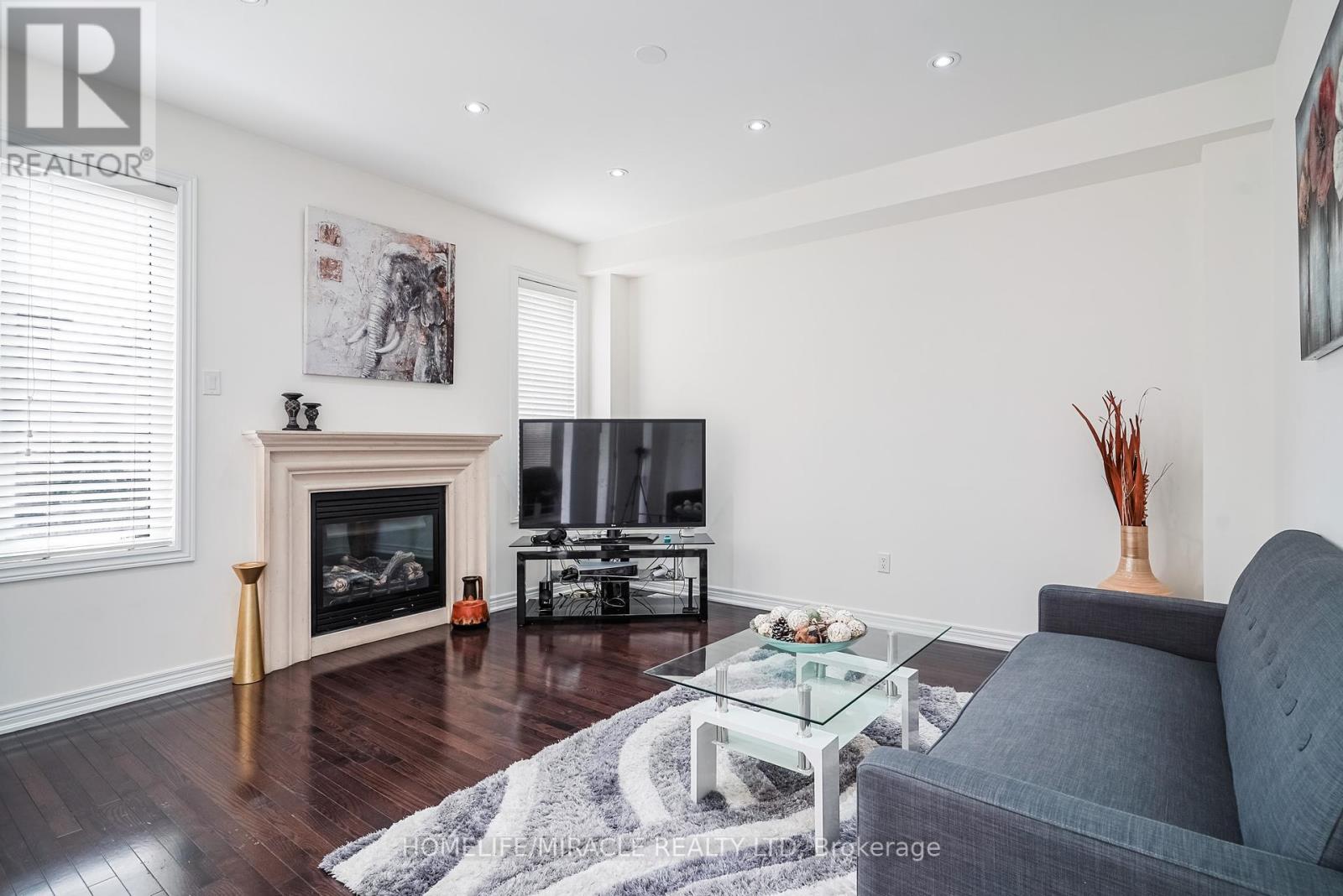 19 Wardlaw Place, Vaughan (Vellore Village), Ontario  L4H 0Z5 - Photo 18 - N12148247