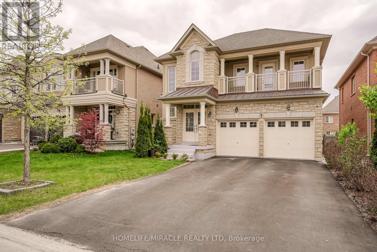 19 Wardlaw Place, Vaughan (Vellore Village), Ontario  L4H 0Z5 - Photo 3 - N12148247