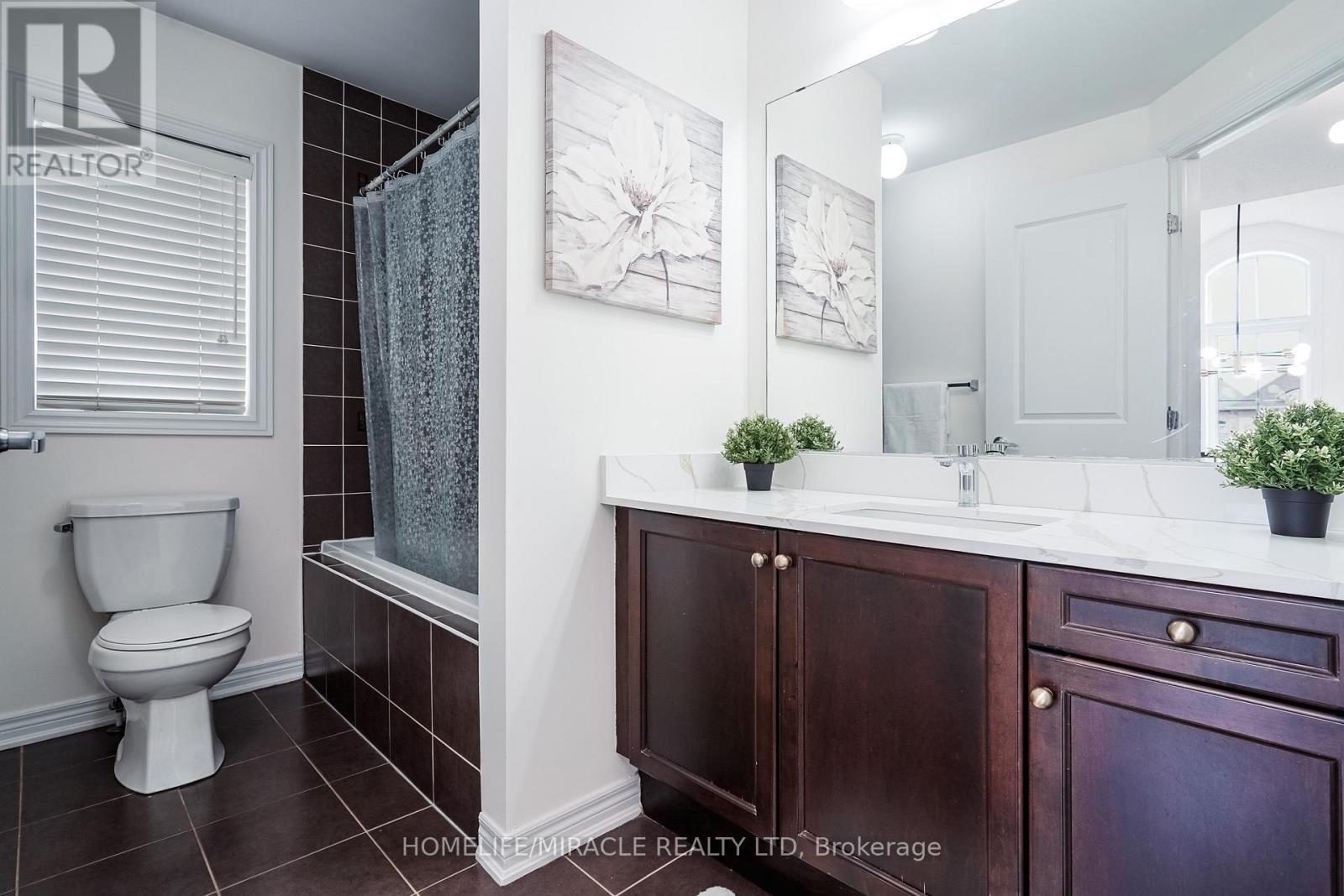 19 Wardlaw Place, Vaughan (Vellore Village), Ontario  L4H 0Z5 - Photo 34 - N12148247