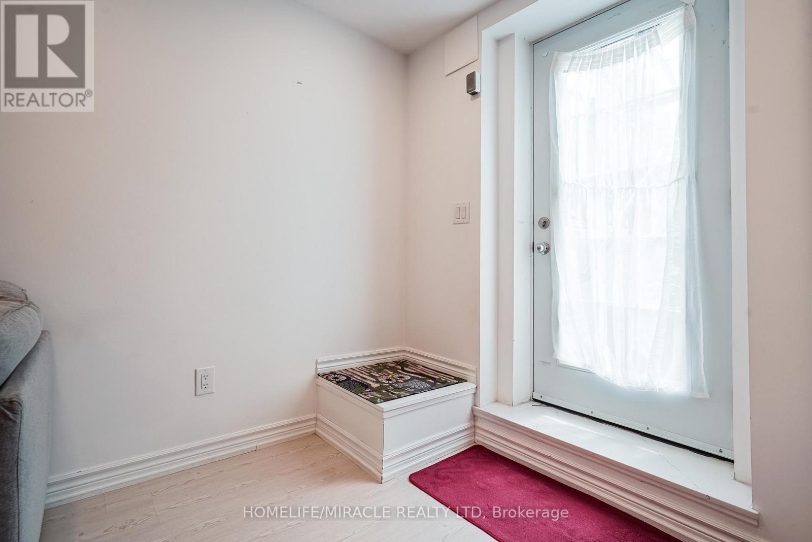 19 Wardlaw Place, Vaughan, Ontario  L4H 0Z5 - Photo 44 - N12148247