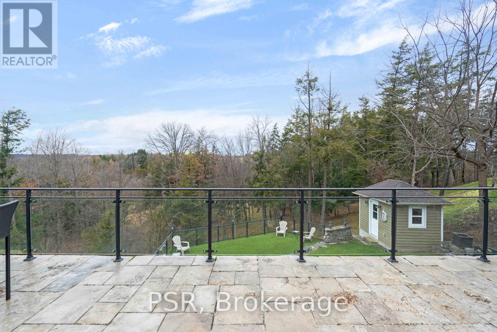 124 Elmpine Trail, King, Ontario  L7B 1K4 - Photo 35 - N12148272